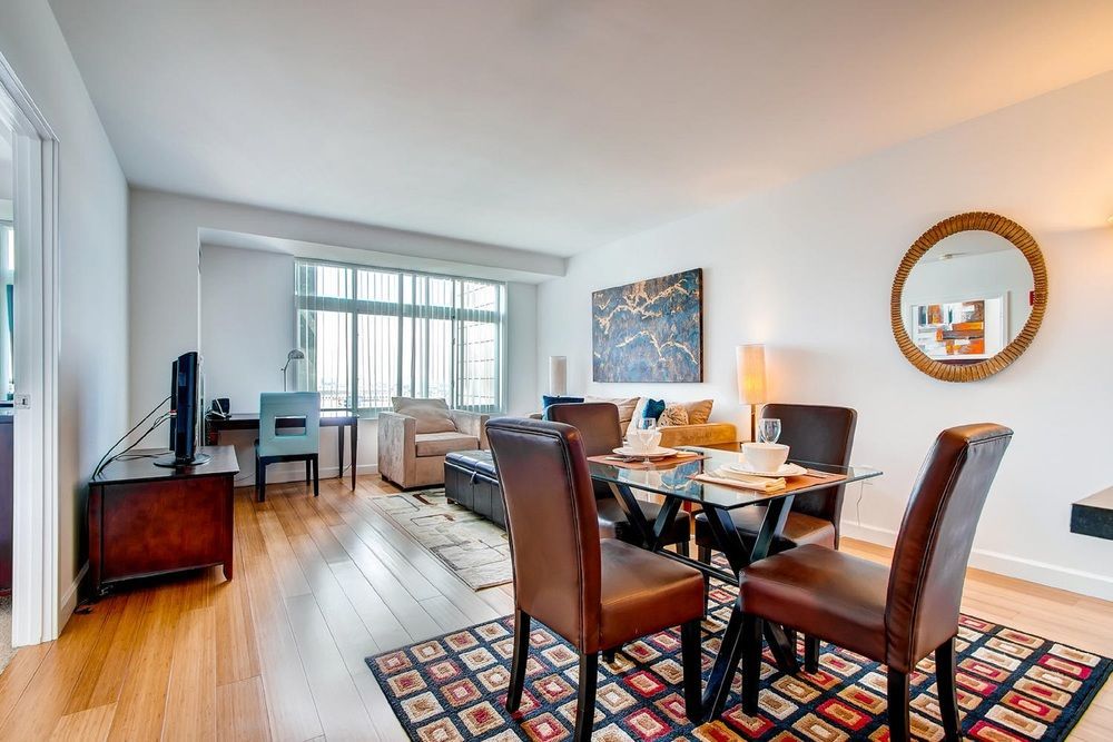 Global Luxury Suites At Kendall West 케임브리지 외부 사진