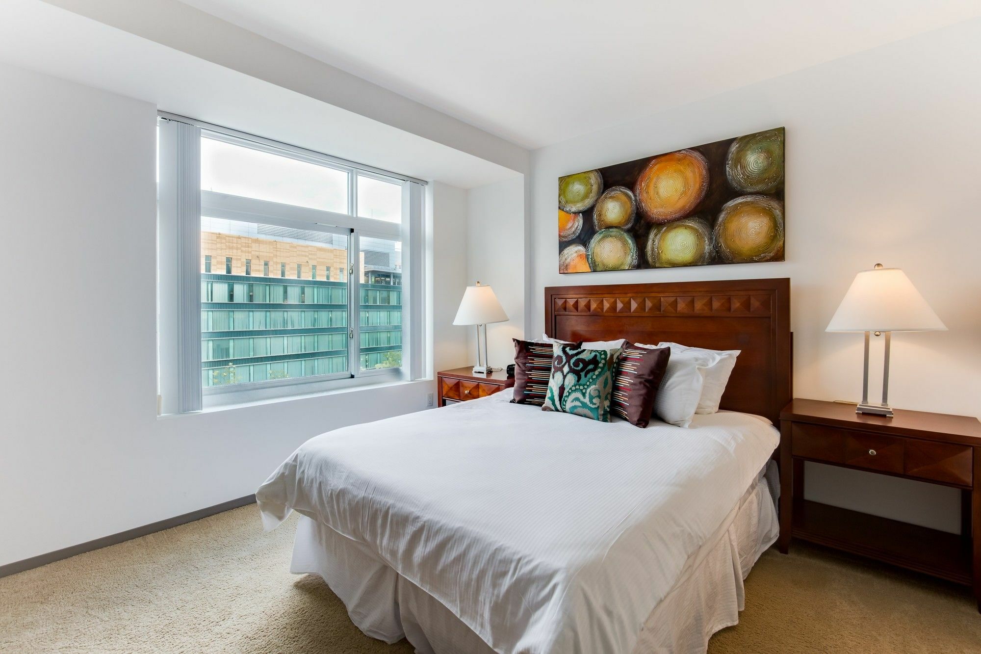 Global Luxury Suites At Kendall West 케임브리지 외부 사진